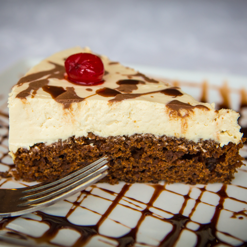 Click to view full image of rum cake and cheesecake fusion Fusion cheesecake with rum cake at the bottom – thumbnail view